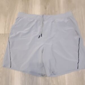 VRST Men's Light Gray Athletic Shorts